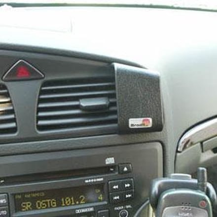 Brodit angled mount v. Volvo V70 new XC70 00-04