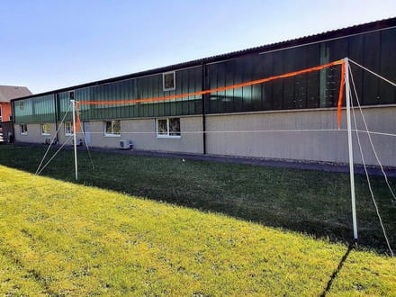 Volleybal Net Set voor Tuin en Strand - Complete Set met Palen en Veldlijnen