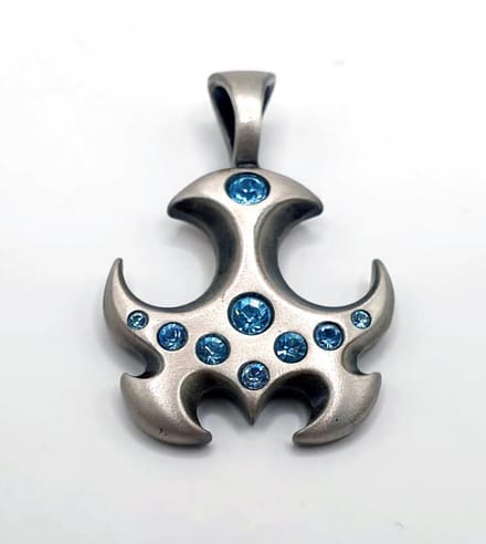 Hellebaard met Swarovski kristallen hanger(CR7)