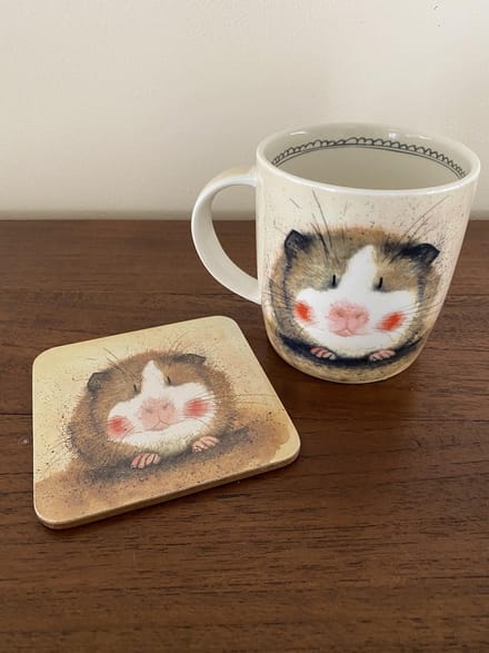 Alex Clark Mok & Onderzetter Set Gilbert ~ Cavia