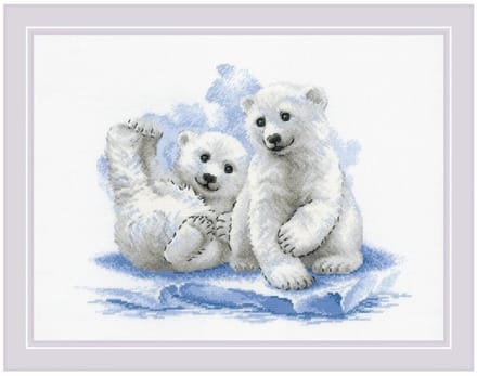 Riolis Borduurpakket  Bear cubs on Ice (Berenwelpen op ijs) 2043