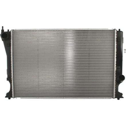 Radiator, motorkoeling NISSENS 64666A
