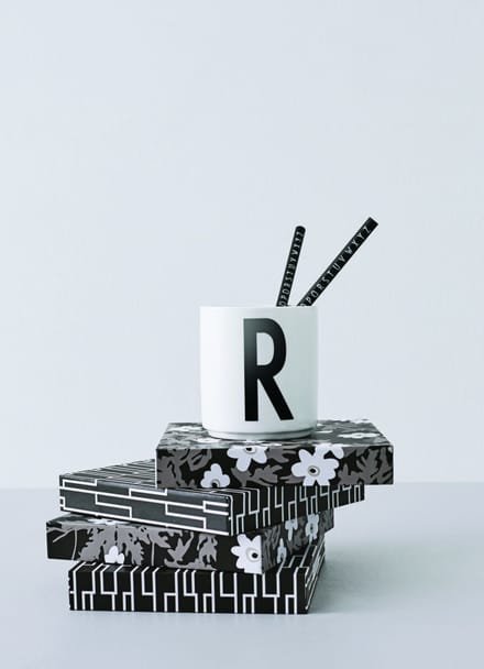 DESIGN LETTERS - Personal beker porselein  - wit - R