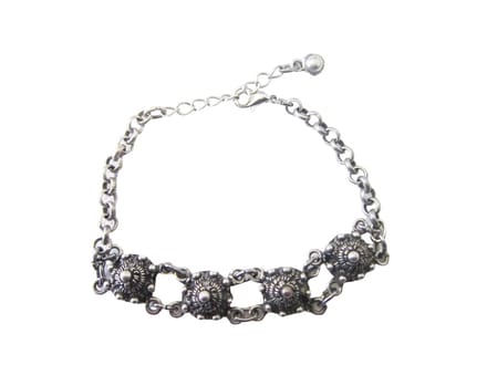 Zeeuwse knopjesarmband met 4 knopjes