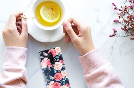 OnePlus 7 Pro TPU Case Butterfly Roses