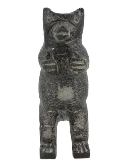 Speksteen beer staand zwart 8,5 cm