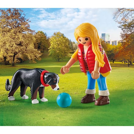 PLAYMOBIL My Life - Vrouw met berghond - Met MP3-speler - 71738