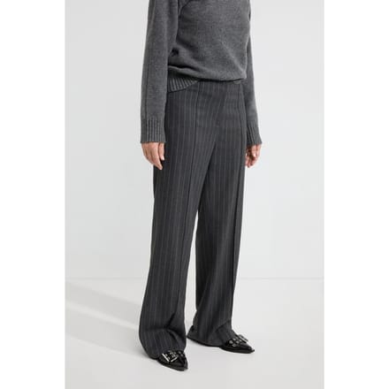 Josephine & Co Axel Trousers Anthracite Stripe Größe: 36 | Stoffhosen Outlet | Damen
