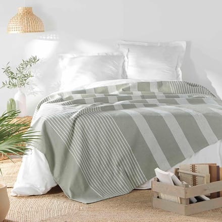 Famanu - Sprei 240x260 cm saliegroen, geweven katoen-polyestermix