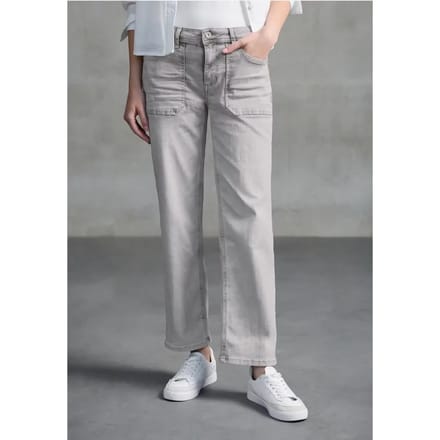 Straight Legs jeans