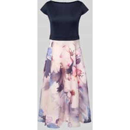 Cocktailjurk met bloemenmotief