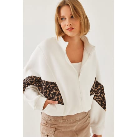 Boxy Crop Panterprint Cardigan met Ritskraag