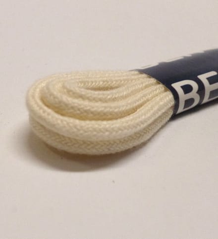 75cm lange creme schoenveters Rond - 2.5 mm dik - Bergal 8820