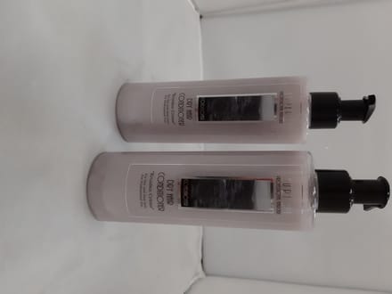 Superli '37 Eau de Cologne Sandalwood Deluxe 200ml