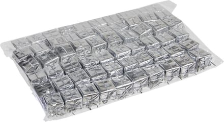 Prikkers 60x - mini cadeautjes - zilver - 2,5 cm - Kerstversiering - kerststukjes