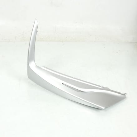 Flanc gauche tablier AV pour scooter Piaggio 150 Medley Basic Eu4 1B003746 Neuf