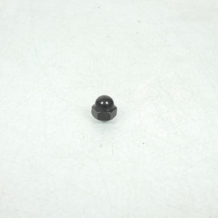 Un écrou borgne noir M6 Pas 100 pour deux roues Yamaha NU6-28317 Neuf