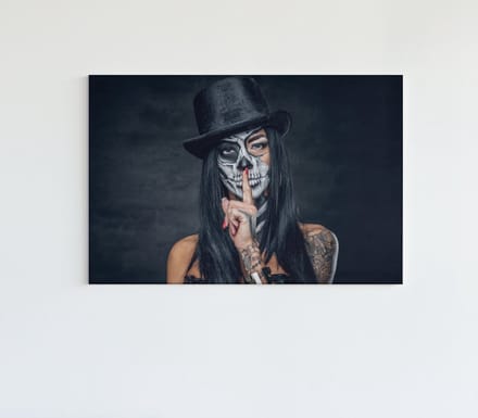 Canvas Schilderij - Vrouw - Tatoeage - Wanddecoratie - 60x40x2 cm