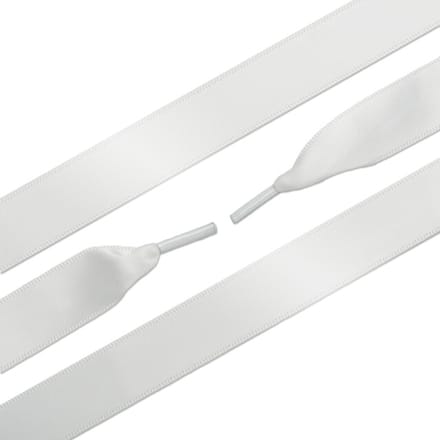 Ringpoint Velvet schoenveters 90cm wit - Feestelijke parelmoer veters van satijn lint  Dreamily White