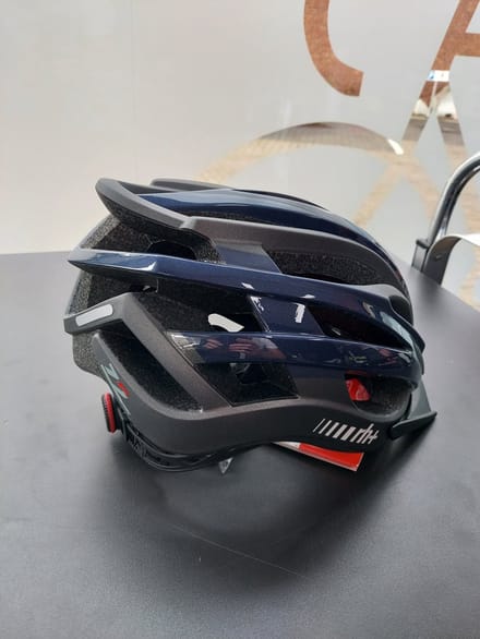 Rh+ RH+ TwoinOne Ultra-Light Fietshelm - 190g Aerodynamisch + Afneembaar Vizier BLAUW - Maat XS/M