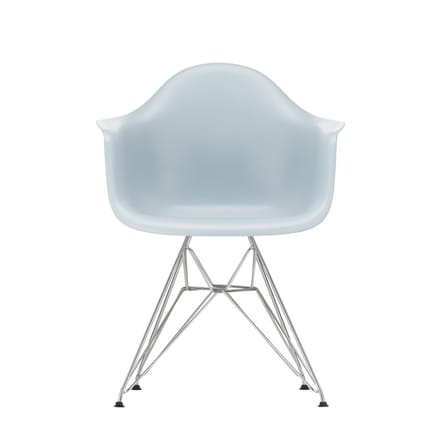 Vitra - DAR Eames Plastic Armchair - verchroomd - ijsgrijs RE - blauw