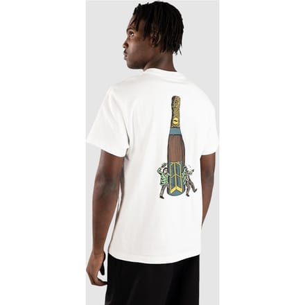 Pass Port Wine Em' T-Shirt wit