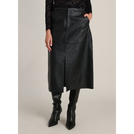 YEST Danica Bottoms - Black - maat 36