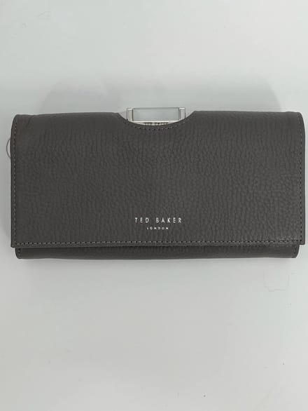 Ted Baker leren portemonnee 19 cm grijs