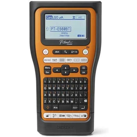Brother PT-E560BTSP labelprinter Thermo transfer 180 x 180 DPI 30 mm/sec Bedraad en draadloos HSE/TZe Bluetooth QWERTY