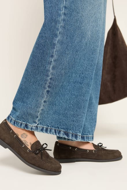 Yours Bruine Bootschoenen Van Imitatiesuède Met Strik In Brede Epasvormsize 42E