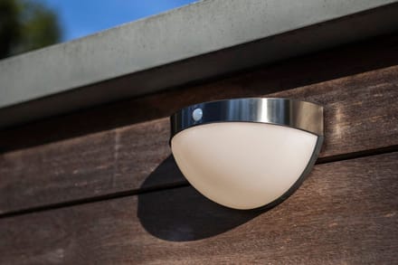 LUTEC Bubble - Solar wandlamp voor buiten - PIR bewegingssensor - Dag/Nacht sensor - Roestvrij staal