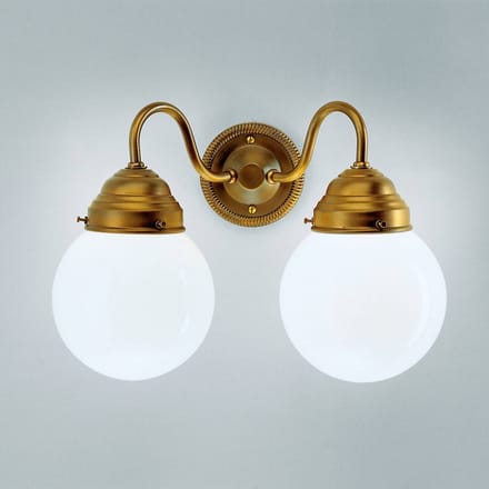 Berliner Messinglampen Wandlamp Larry II, messing, handgeblazen glas
