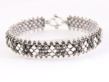 Brede fijn bewerkte zilveren schakelarmband - lengte 19.5 cm