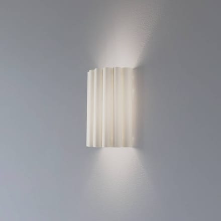 Duolla Wandlamp Aria, ecru, microvezel, E27
