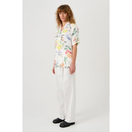 Soulland Orson Shirt White Aop Größe: S/M | Business hemden Outlet | Unisex | Weiß
