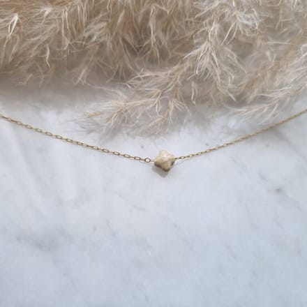 By Jam - ketting clover beige - stainless steel - edelsteen - 14 karaat goud - kadotip