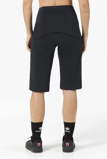 Super Natural - Women Unstoppable Shorts - Black - Maat M