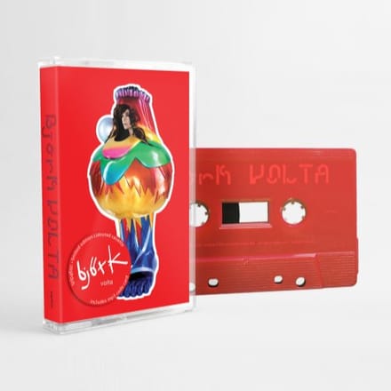 Björk - Volta (MC)