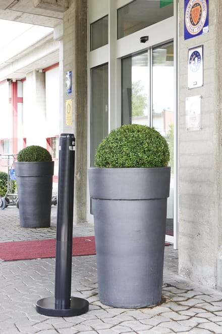 Peukenzuil Rubbermaid Smokerspole zilver