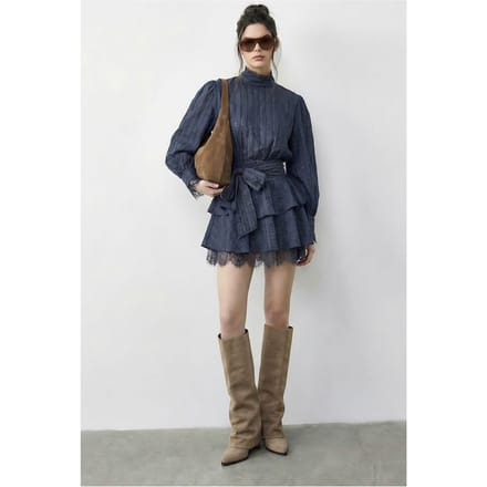 Textured Mini-jurk met Halve Col en Stofdetail