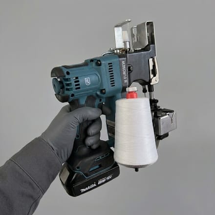 EuroSew EZGO 101 Zakkennaaimachine op Accu