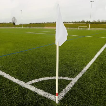 Set van 4 flexibele hoekpalen met 4 vlaggen Sporti