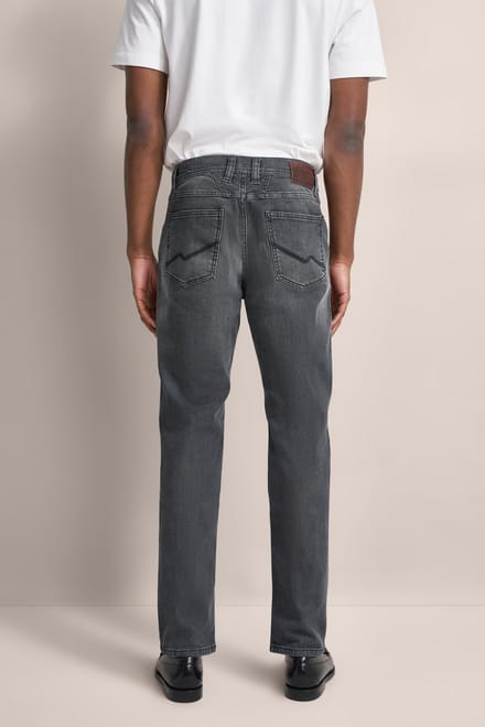 Bugatti Herren Jeans met een licht gebruikte look