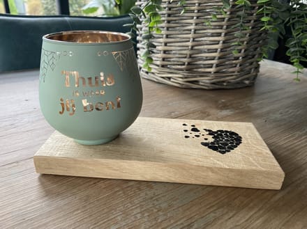 Creaties van Hier - Verhuizen (thuis) - Kaarsen - Theelichthouder met Plankje - Glas - 9,4x8,9 cm
