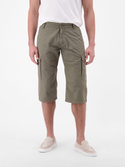 LERROS Bermuda met cargozakken, lang model , Maat: 31 , Kleur: NORDIC OLIVE , 100% katoen