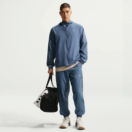 Jogging Nike Form