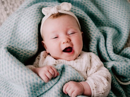 Wiegdeken wol - Pure Baby Love - bee - mint