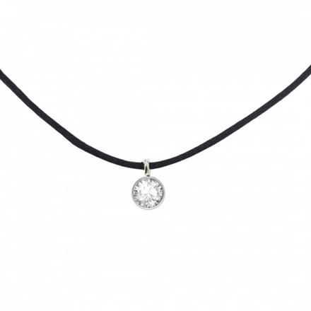 Ketting Arcen suede witte steen 45 cm - Charme Bijoux
