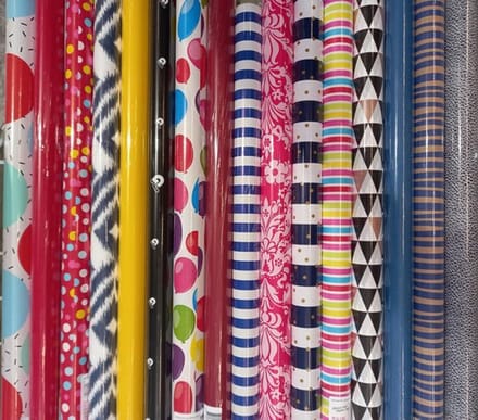 Assortiment cadeaupapier inpakpapier - 200 x 70 cm - 7 rollen