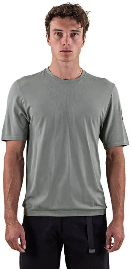 The Mountain Studio Two Tone Tech T-shirt Met Korte Mouwen Grijs XL Man